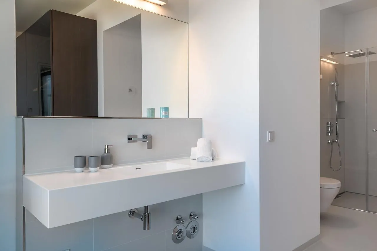 Suite.030 Lux Penthouse ベルリン 0*,